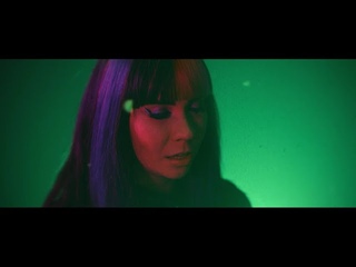 Skarlett Riot - Chemicals (Official Music Video)