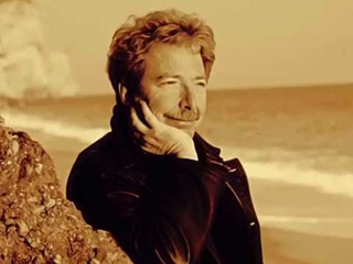 Fabio Concato - Troppo Vento (Testo + Stereo Echo)