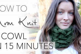 How to Arm Knit an Infinity Scarf in 15 Minutes - with Simply Maggie - Original Tutorial