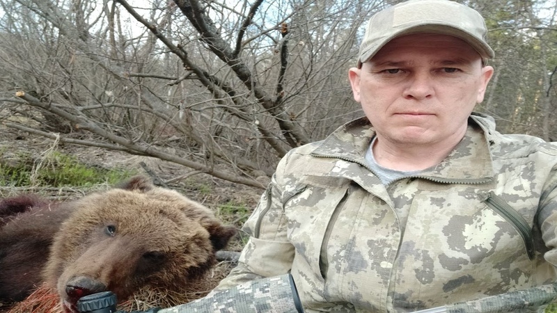 охотник. охота на медведя с лабаза на овсах 2004 год. медведь сибирь. охота на медведя 2022. охота на медведя 2022.