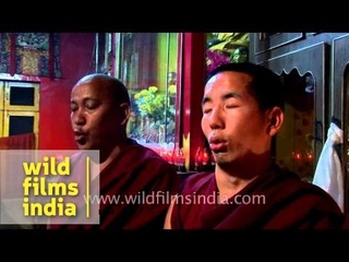 Tibetan monks practice multiphonic chanting