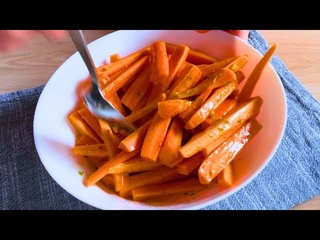 Морковь в духовке на Гарнир ! Как Вкусно Запечь морковь !
