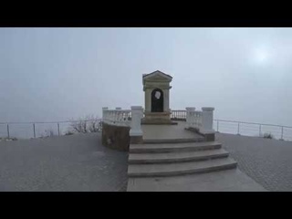 ФИОЛЕНТ В ТУМАНЕ