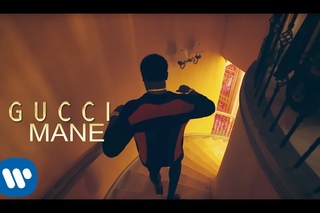 Gucci Mane - I Get The Bag feat. Migos [Official Music Video] [Рифмы и Панчи]